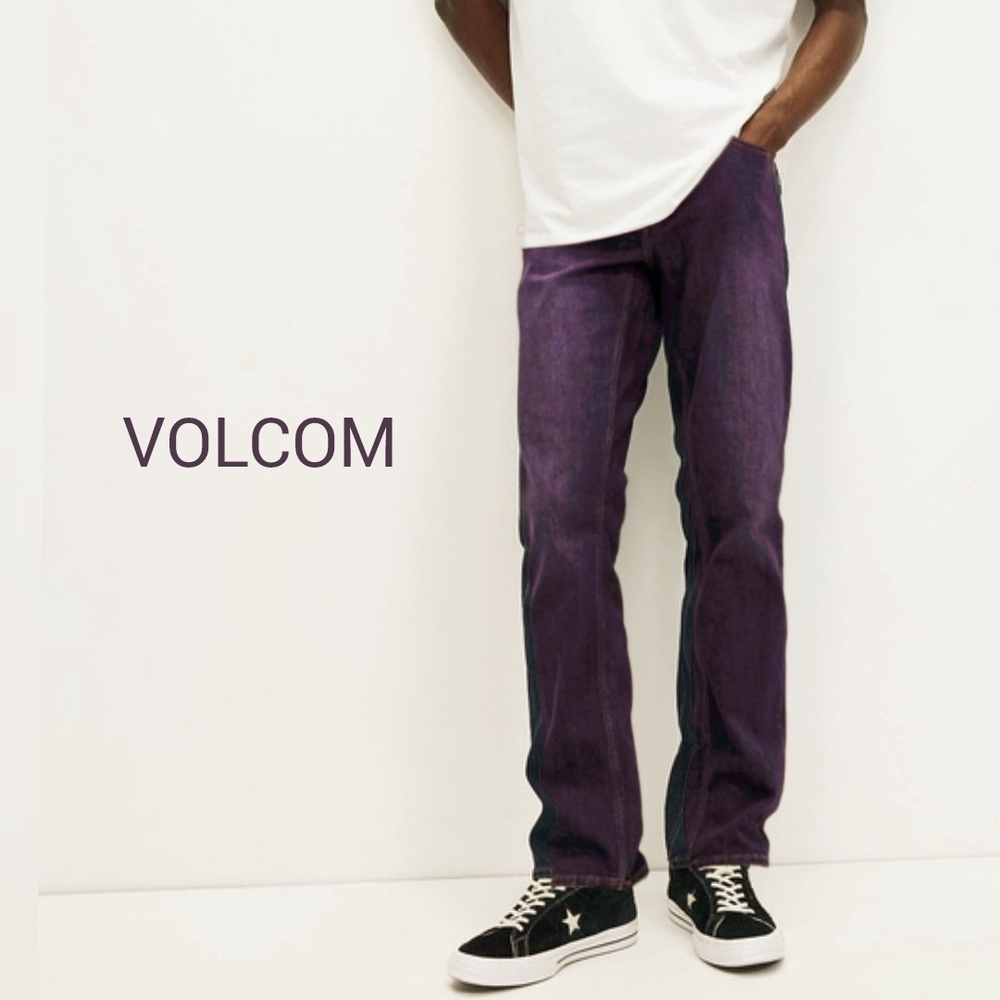 Volcom Men's Vorta Slim Straight Leg Jeans in Maroon